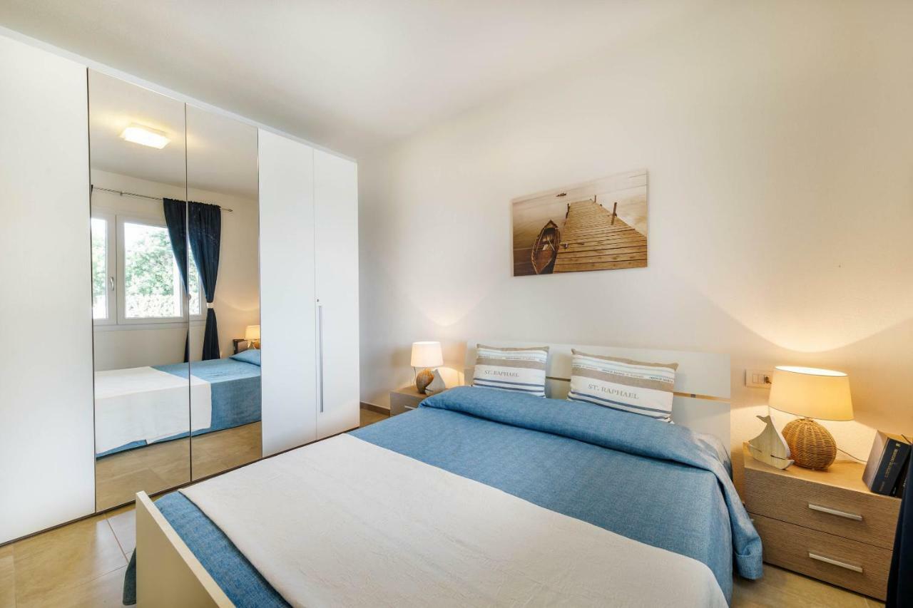 Caneis Apartments San Teodoro  Exterior photo