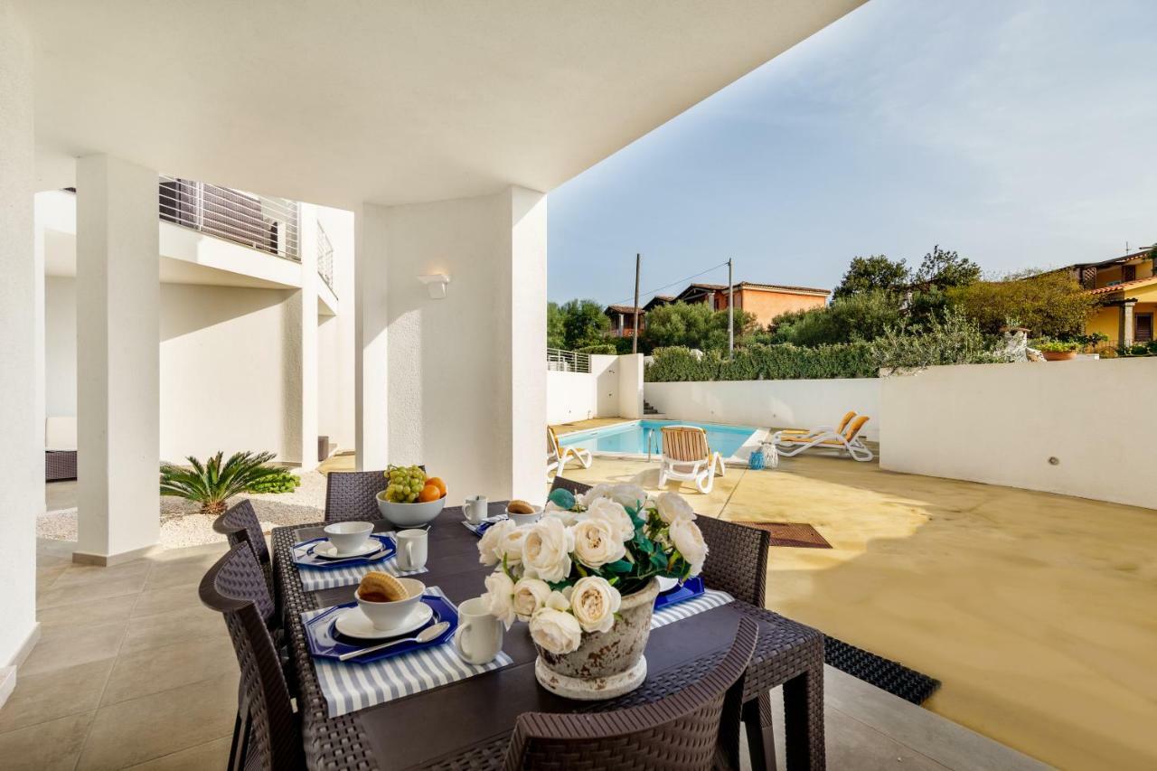 Caneis Apartments San Teodoro  Exterior photo