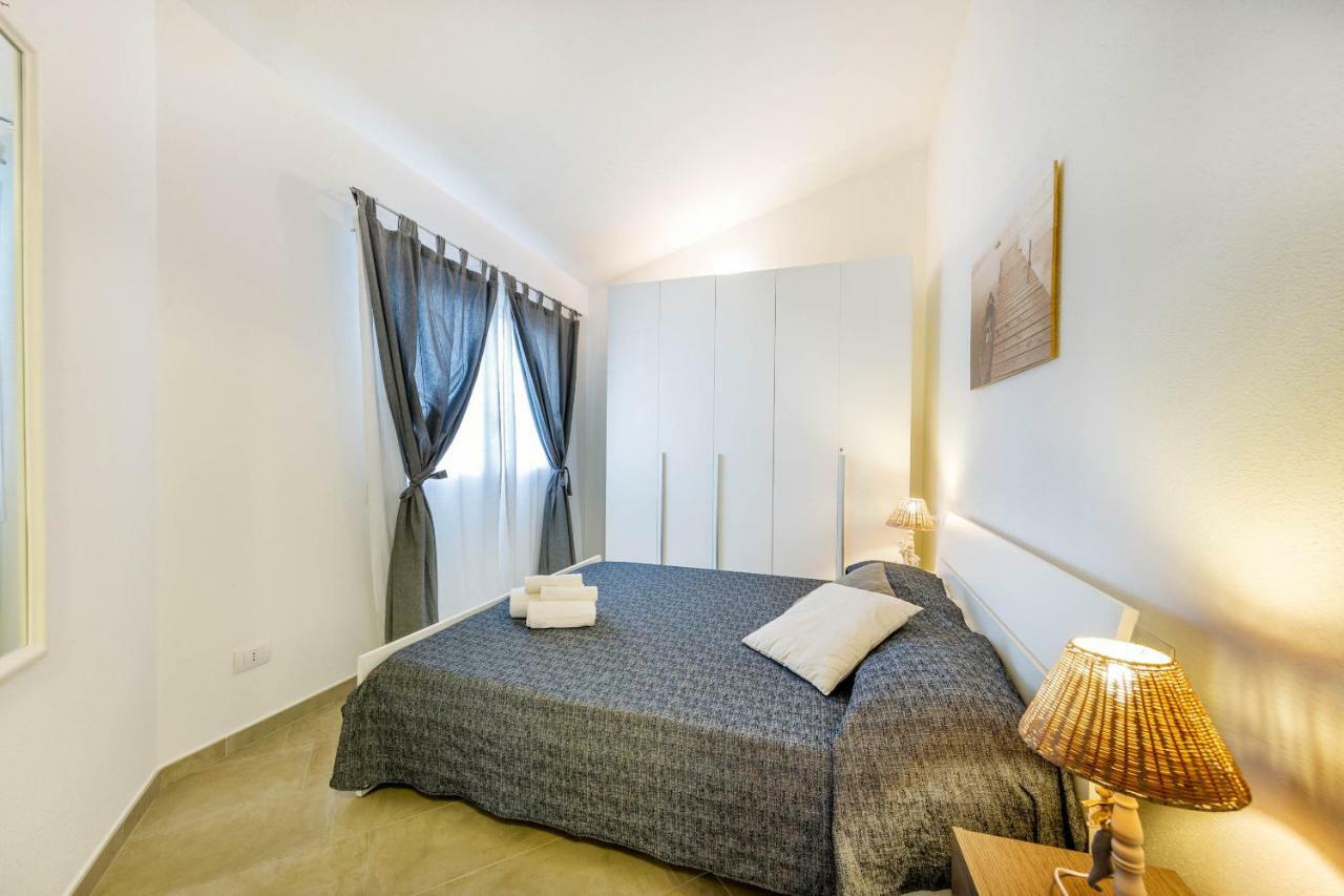 Caneis Apartments San Teodoro  Exterior photo