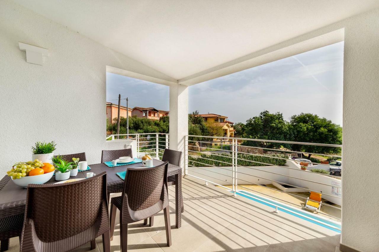 Caneis Apartments San Teodoro  Exterior photo