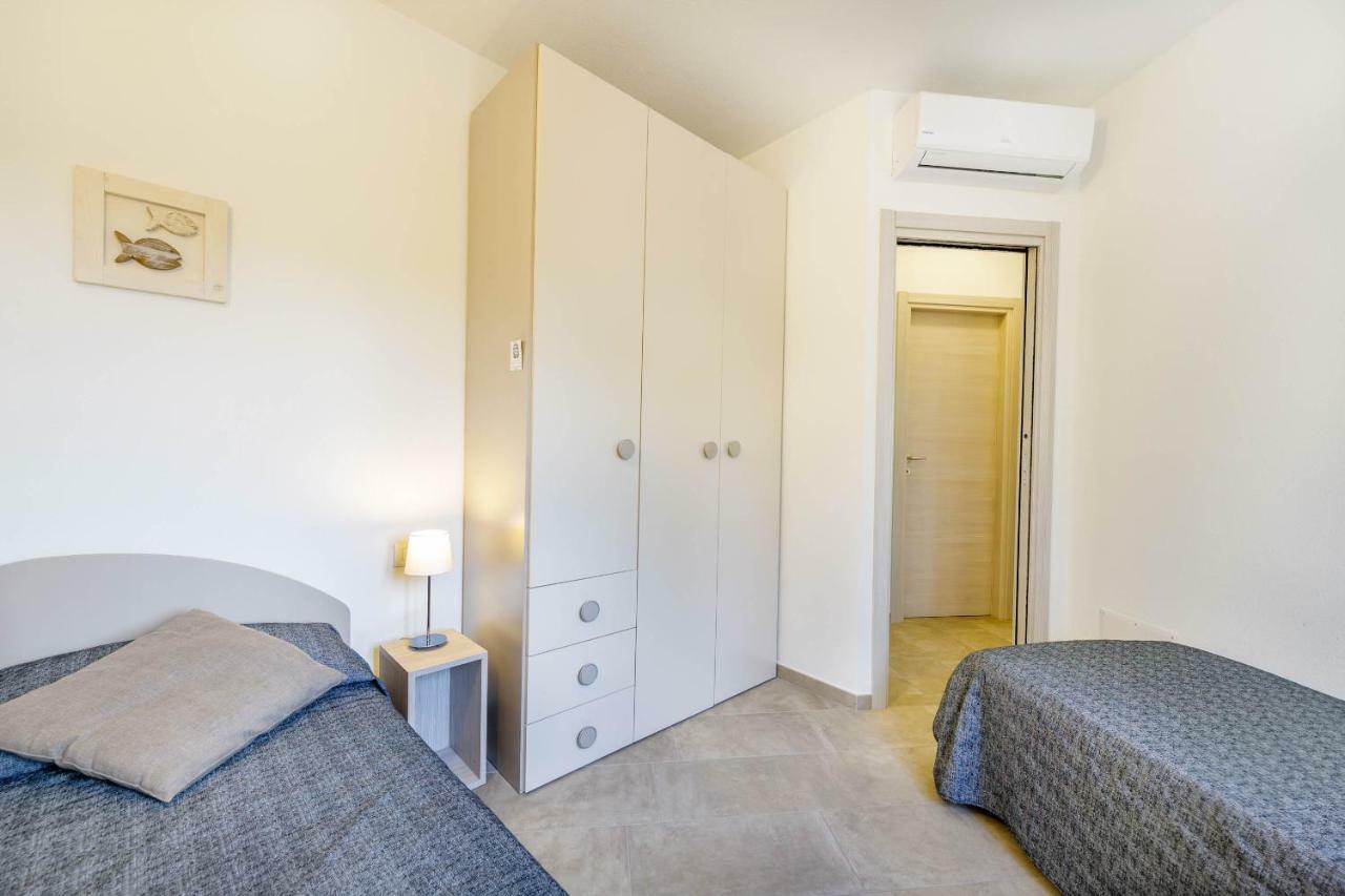 Caneis Apartments San Teodoro  Exterior photo